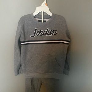 2 piece size 6 matching Jordan set